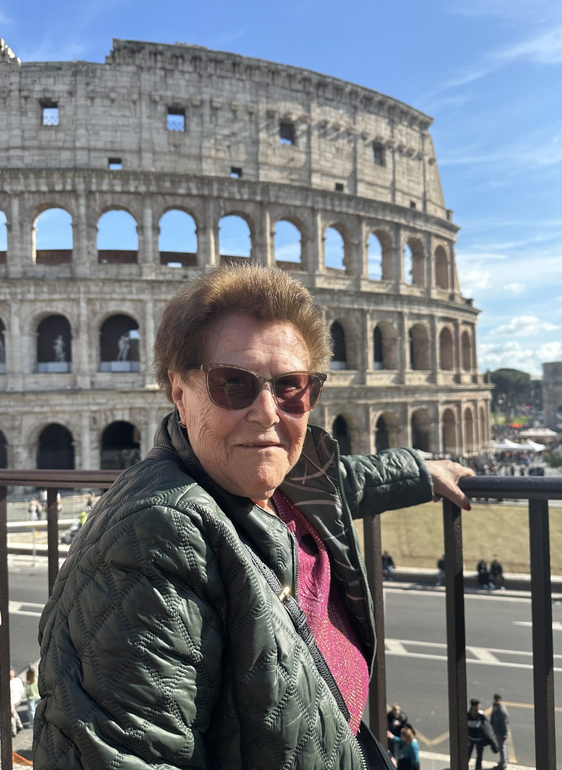 Mari Carmen cumple su sueño de viajar a Roma