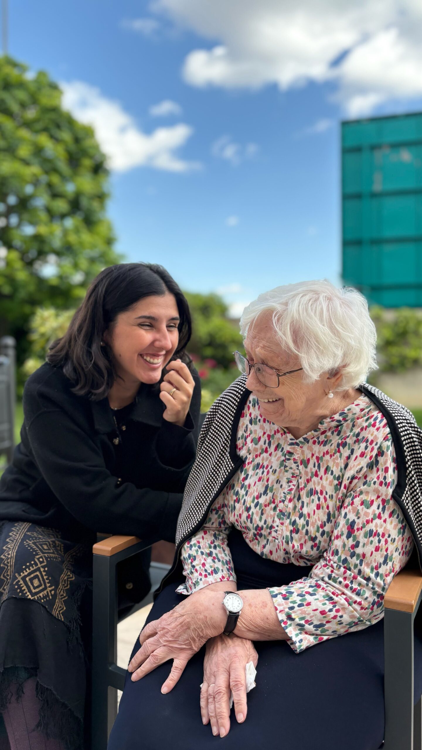 La historia de Juana y Victoria